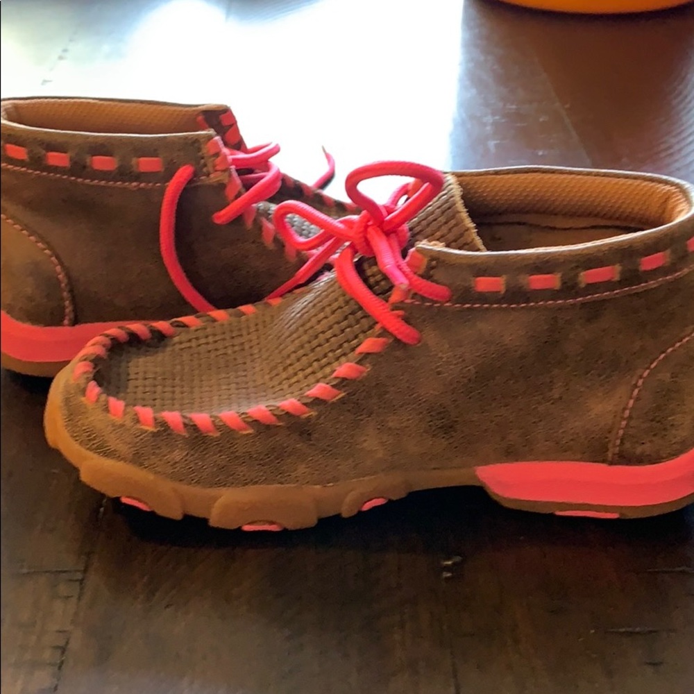 Kids moccasins